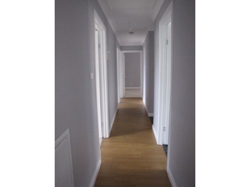 18 Boolarra Avenue, Newborough VIC 3825