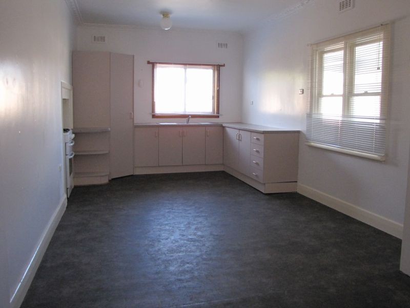 37 Watsons Road, Moe VIC 3825