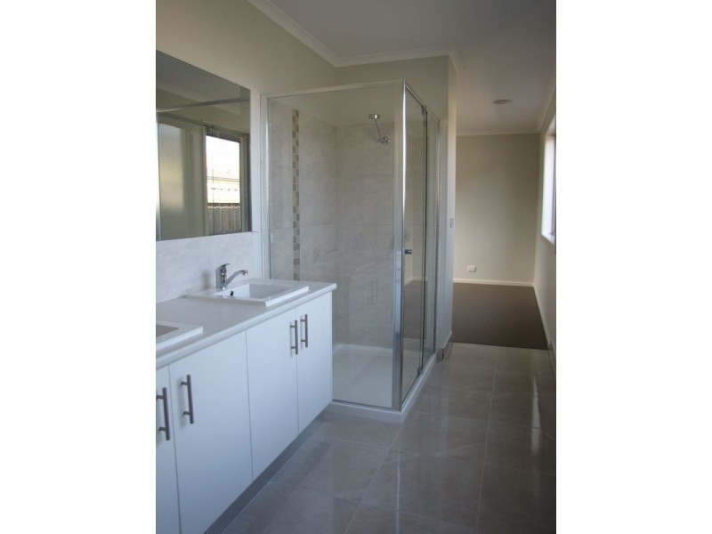 46B Chamberlain Road, Newborough VIC 3825