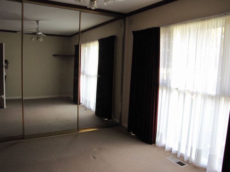 2A Vale Street, Moe VIC 3825