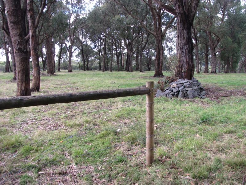 7 Frys Track, Newborough VIC 3825