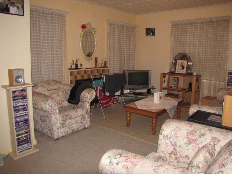 9 Henry Street, Moe VIC 3825