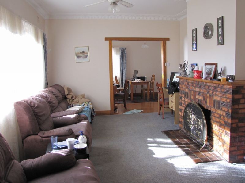 14 Murray Road, Newborough VIC 3825