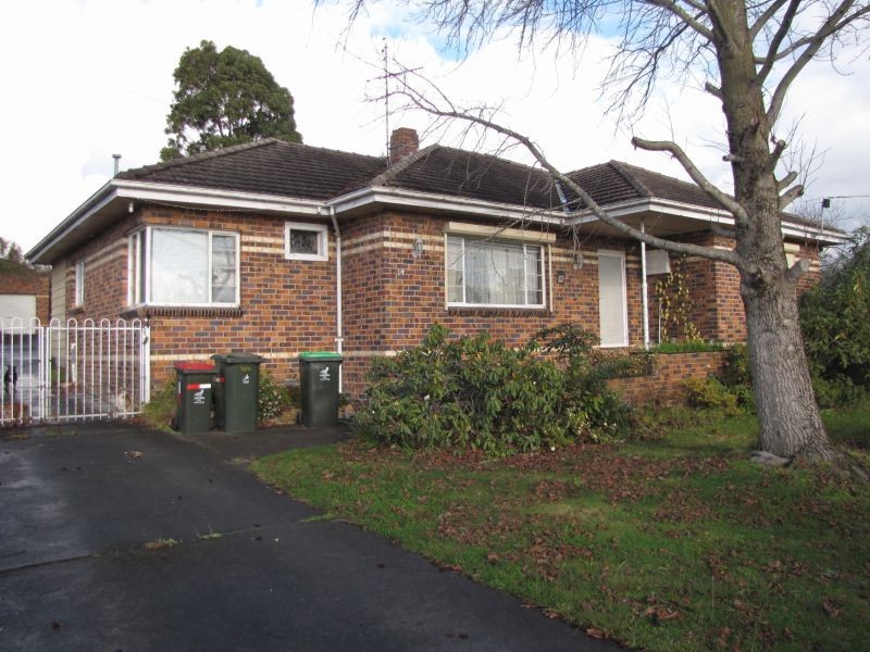 14 Murray Road, Newborough VIC 3825
