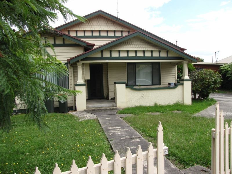 1-5, 17 High Street, Moe VIC 3825