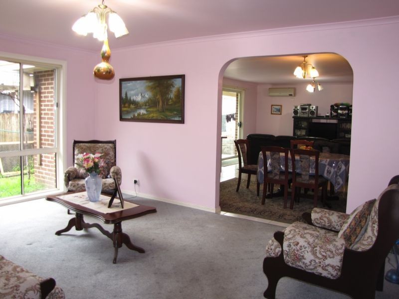 60 Dinwoodie Drive, Newborough VIC 3825