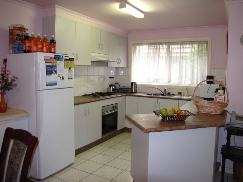 60 Dinwoodie Drive, Newborough VIC 3825