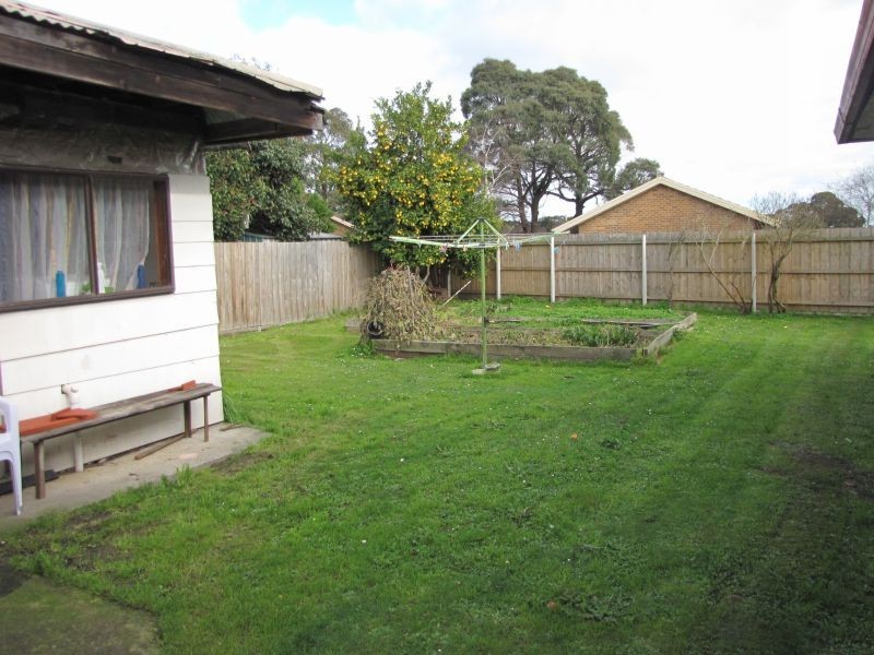 11 Bubb Street, Moe VIC 3825