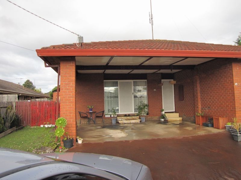 11 Bubb Street, Moe VIC 3825