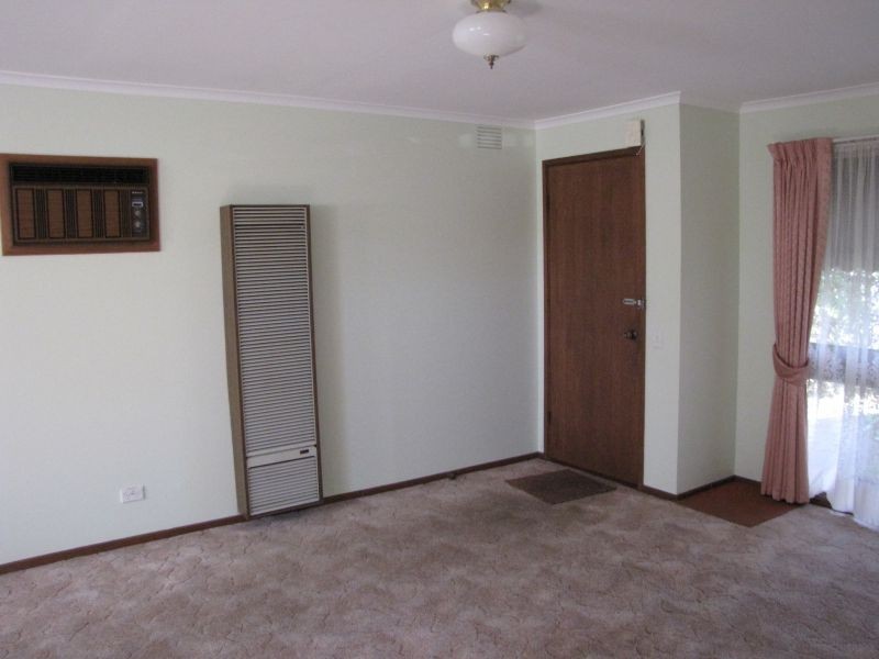 1/40 Haigh Street, Moe VIC 3825