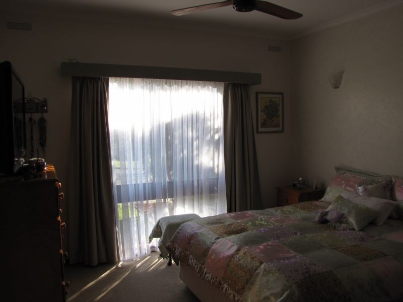 12 Durham Road, Newborough VIC 3825