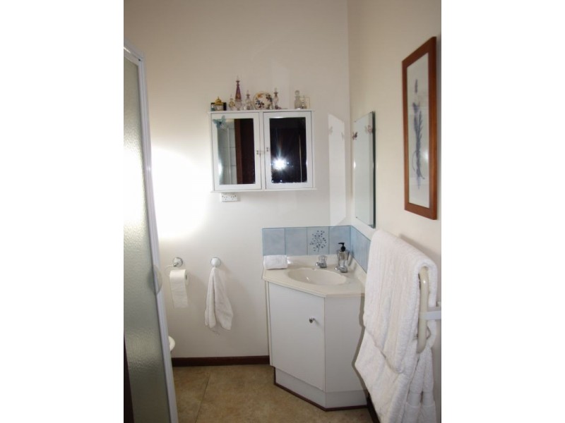 12 Durham Road, Newborough VIC 3825
