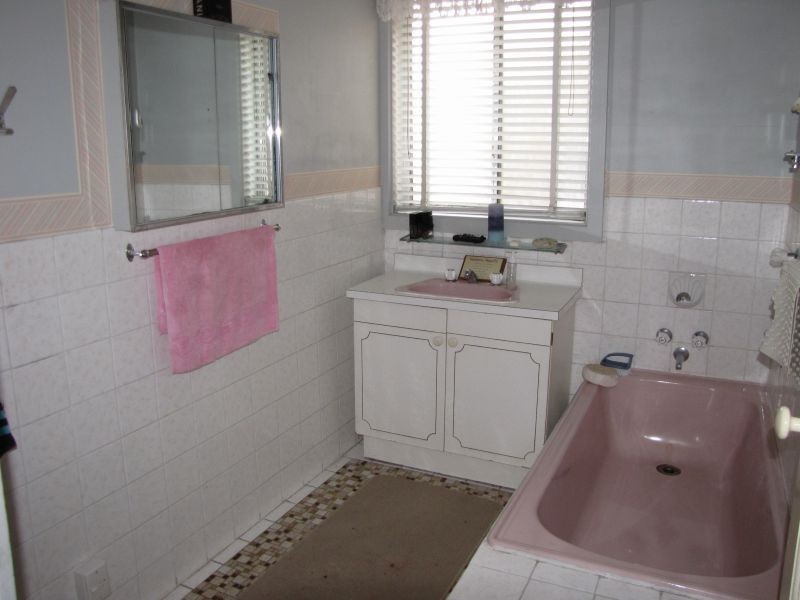 249 Old Sale Road, Newborough VIC 3825