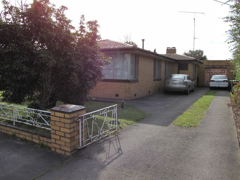 249 Old Sale Road, Newborough VIC 3825