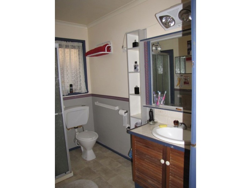 9, 14-18 Bell Street, Moe VIC 3825