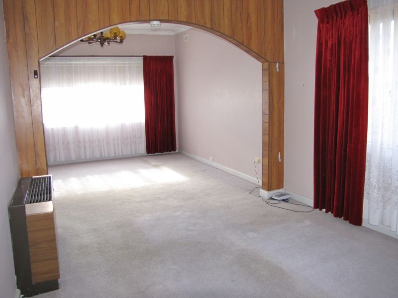 67 Hennessey Street, Moe VIC 3825