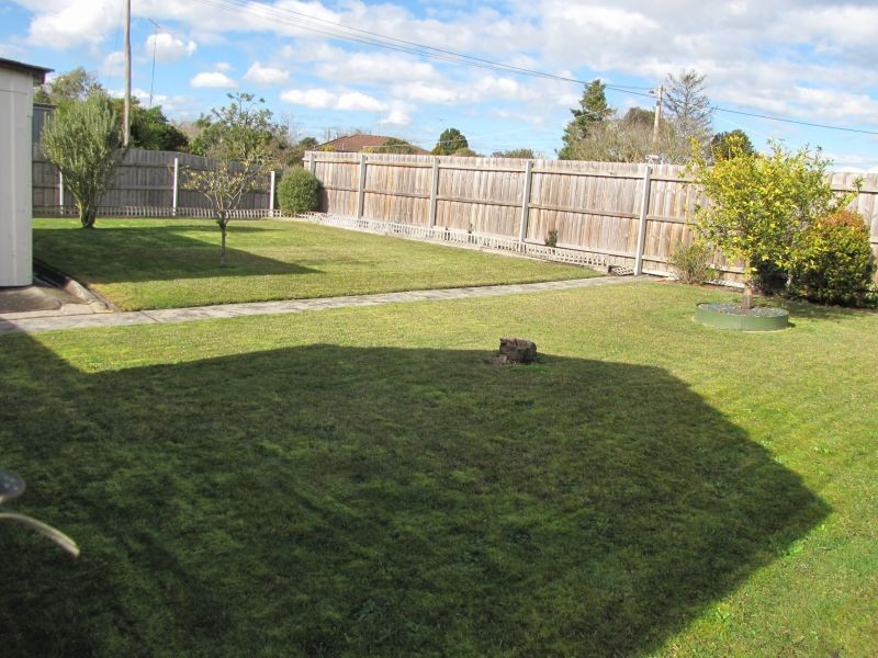 67 Hennessey Street, Moe VIC 3825