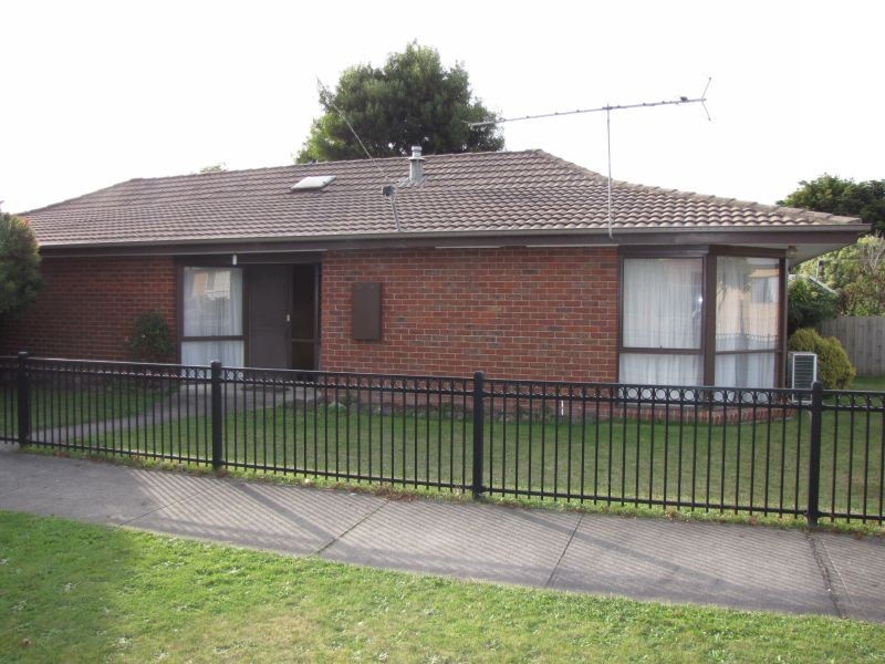 20 Stirling Street, Moe VIC 3825