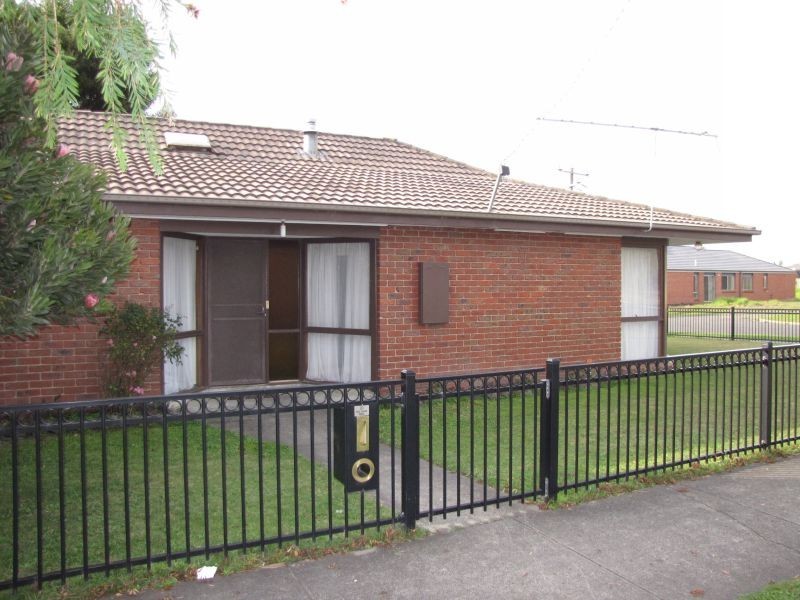 20 Stirling Street, Moe VIC 3825