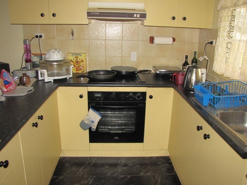 29 Mann Street, Moe VIC 3825