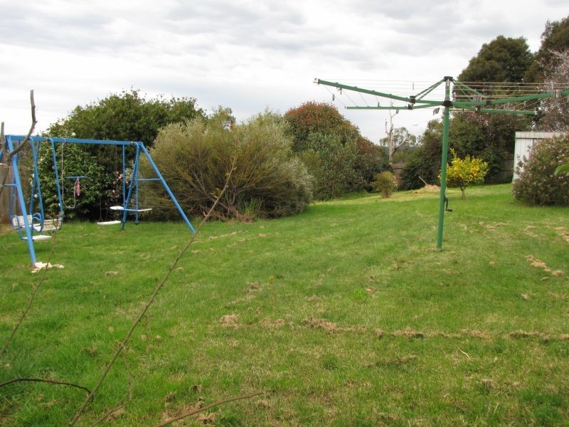 29 Mann Street, Moe VIC 3825