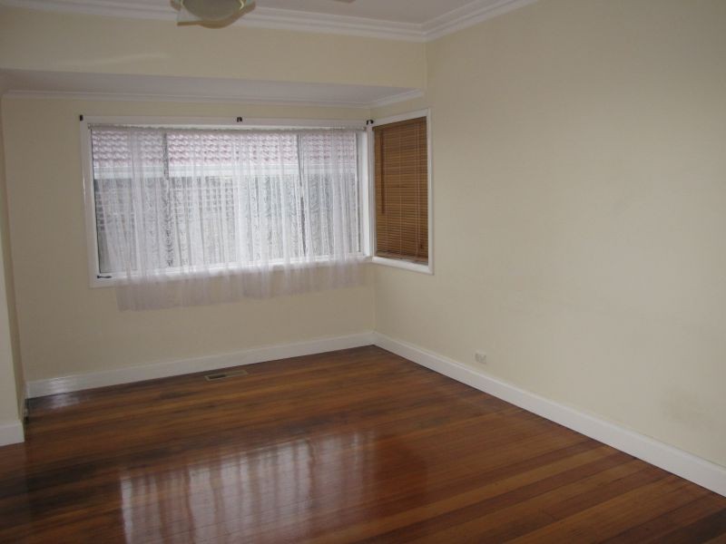 23 Albert Street, Moe VIC 3825