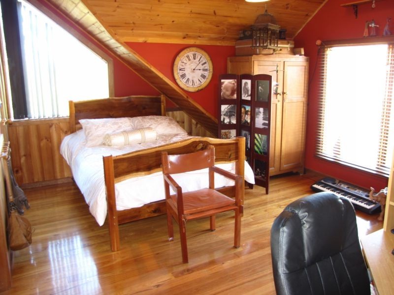 33 Pinnacle Drive, Rawson VIC 3825