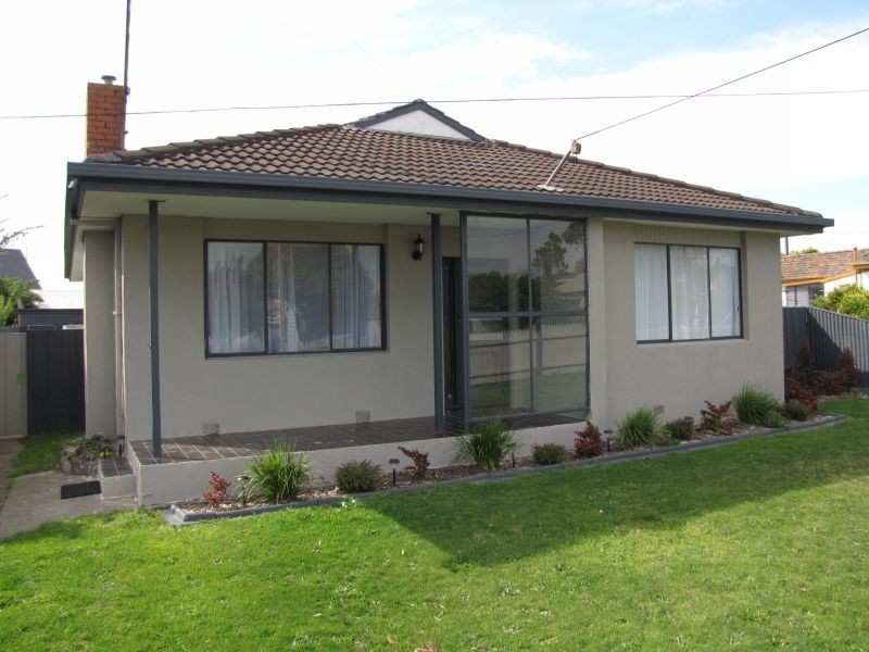 20 High Street, Moe VIC 3825