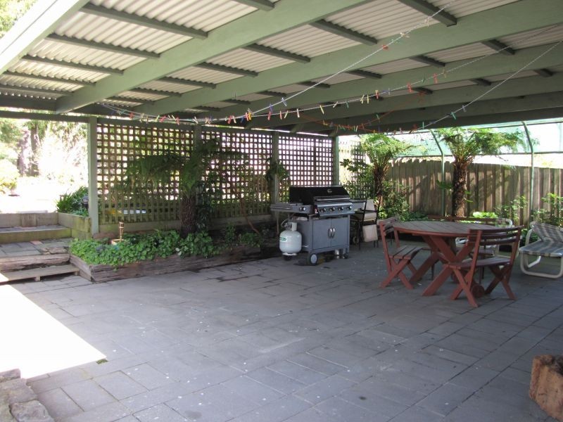 11 Richard Street, Moe VIC 3825