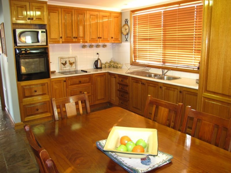 16 Stearman Street, Newborough VIC 3825