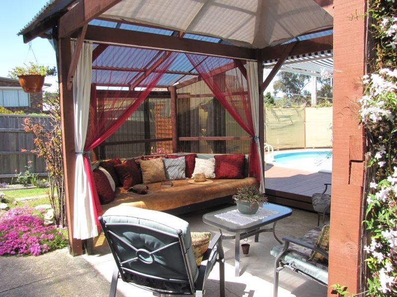 37 Shanahan Parade, Newborough VIC 3825