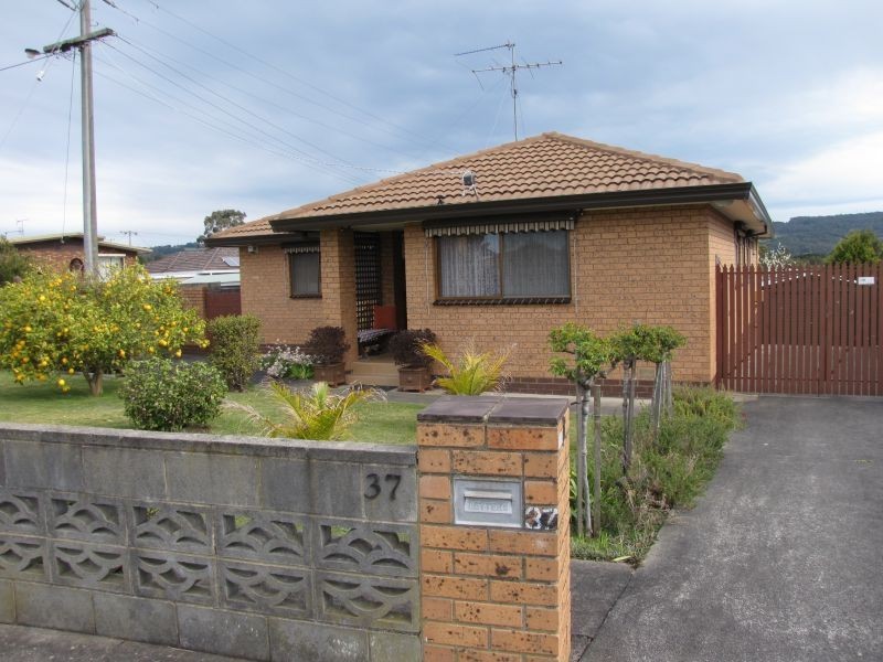 37 Shanahan Parade, Newborough VIC 3825