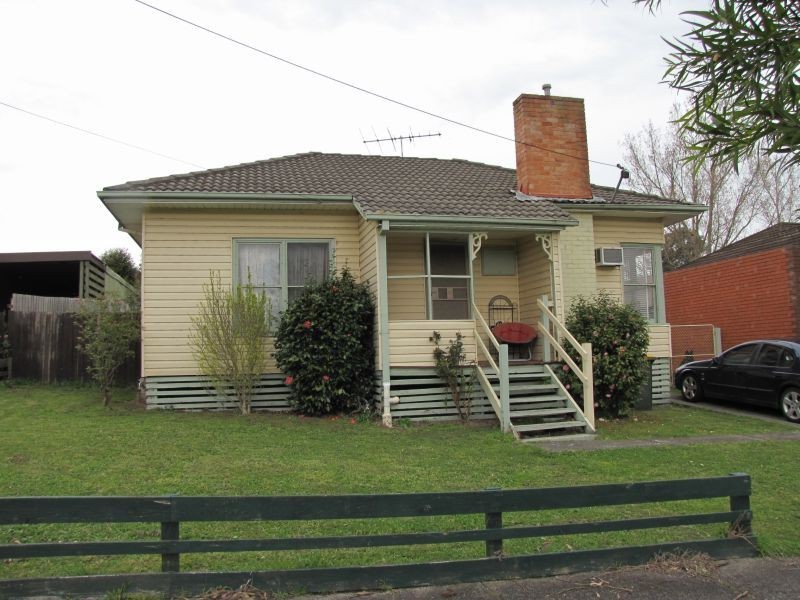 43 Scott Avenue, Moe VIC 3825