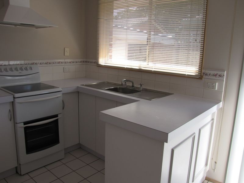 2, 2B Mitchells Road, Moe VIC 3825