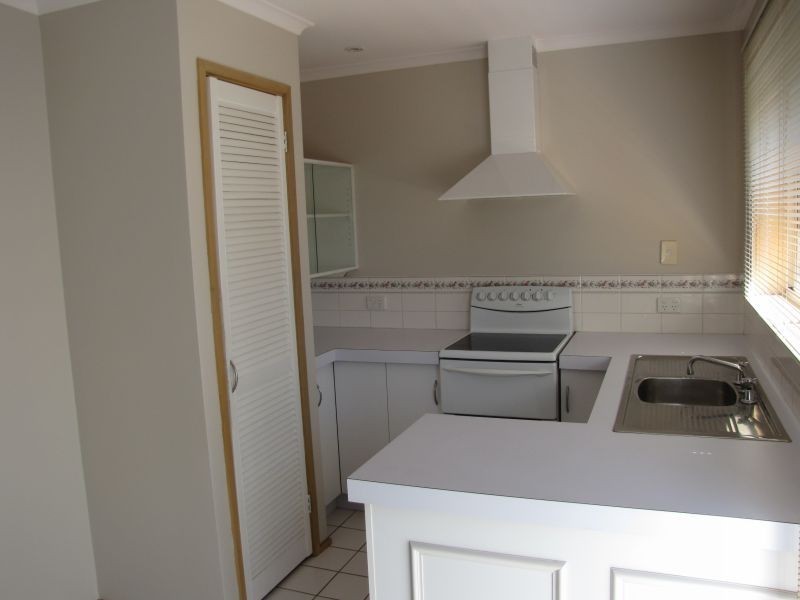 2, 2B Mitchells Road, Moe VIC 3825