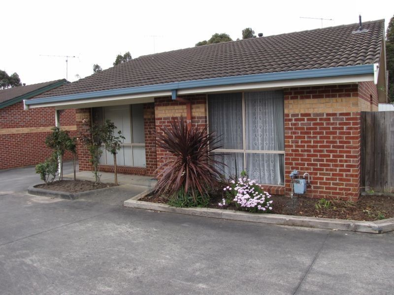 2, 2B Mitchells Road, Moe VIC 3825