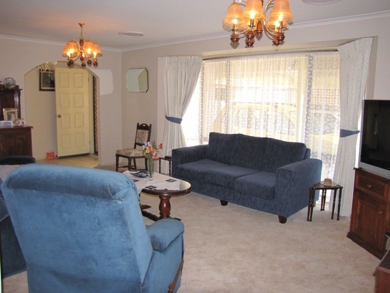 2B Haigh Street, Moe VIC 3825