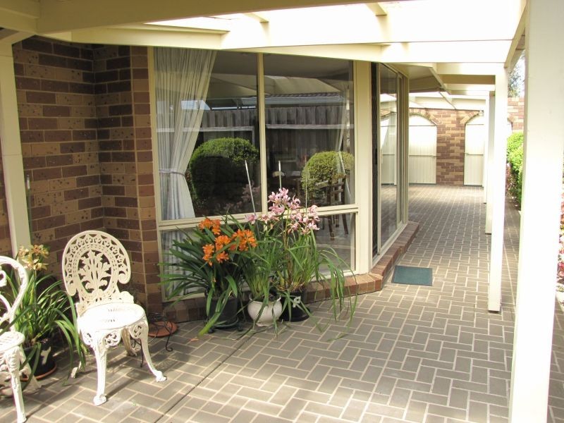2B Haigh Street, Moe VIC 3825