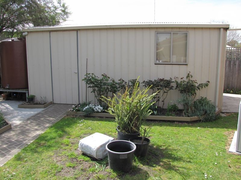 2B Haigh Street, Moe VIC 3825