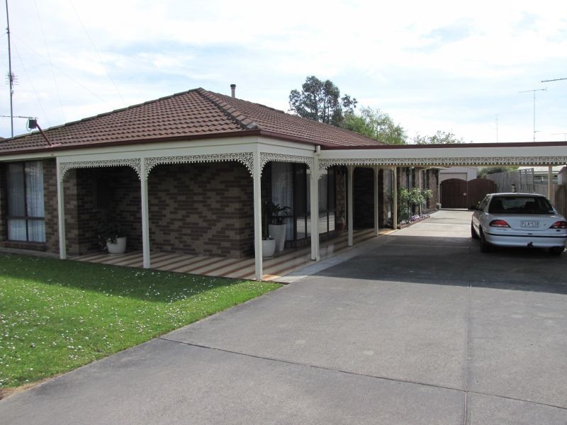 2B Haigh Street, Moe VIC 3825