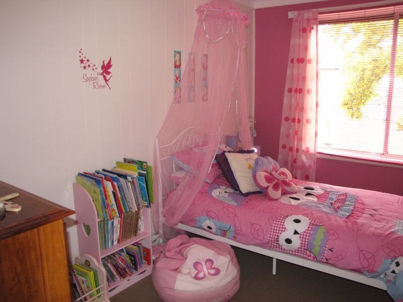 15 Trent Street, Newborough VIC 3825