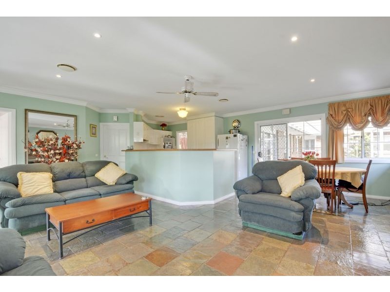 11 Shelton Street, Newborough VIC 3825