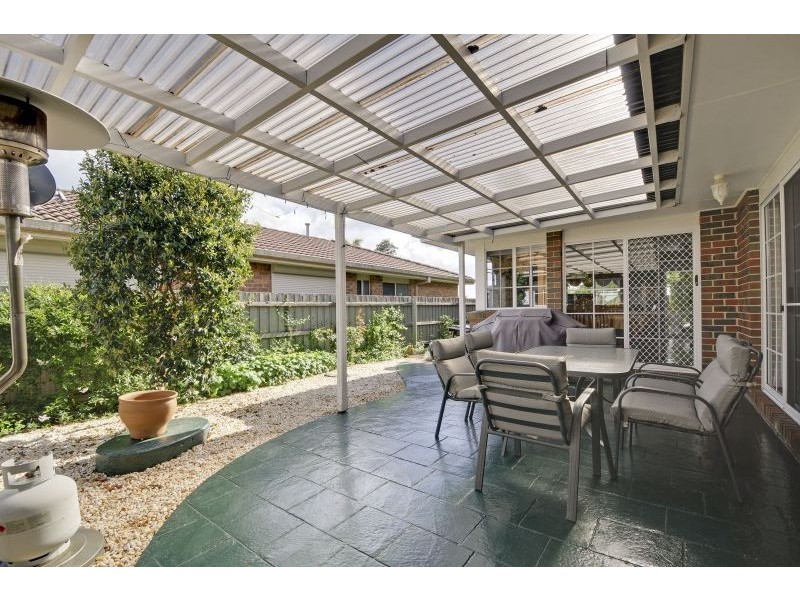 11 Shelton Street, Newborough VIC 3825