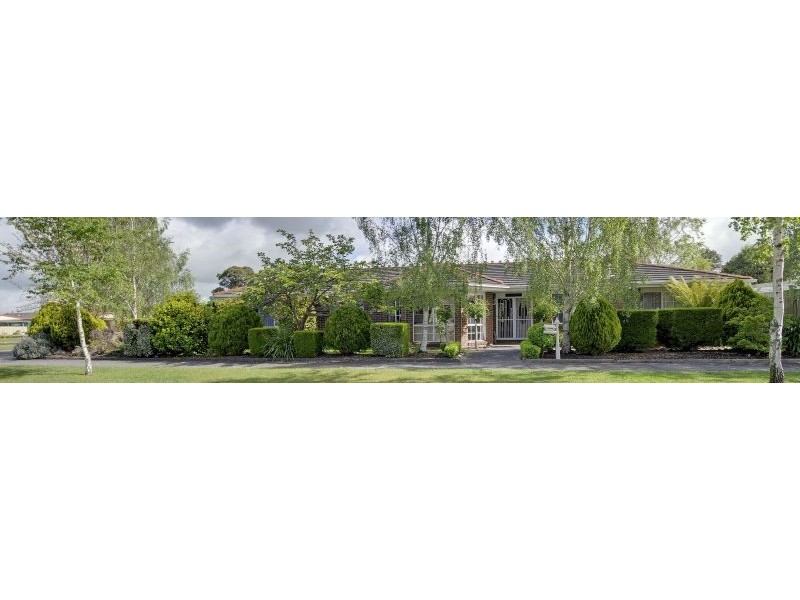 11 Shelton Street, Newborough VIC 3825