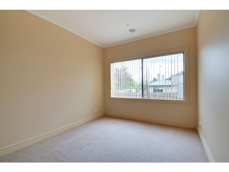 25 William Street, Newborough VIC 3825