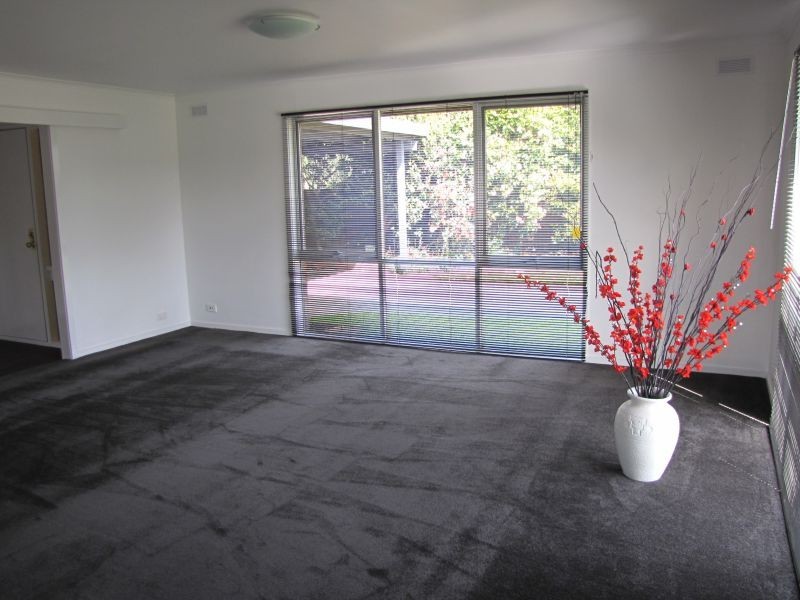 4 Purvis Street, Moe VIC 3825