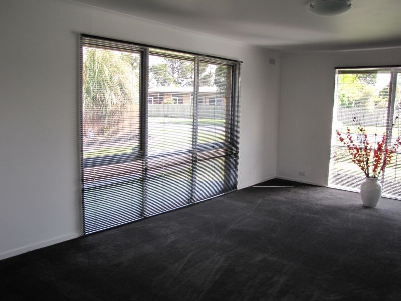 4 Purvis Street, Moe VIC 3825