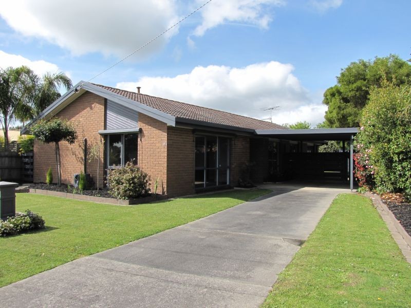 4 Purvis Street, Moe VIC 3825