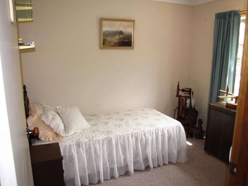 116 Southwell Avenue, Newborough VIC 3825