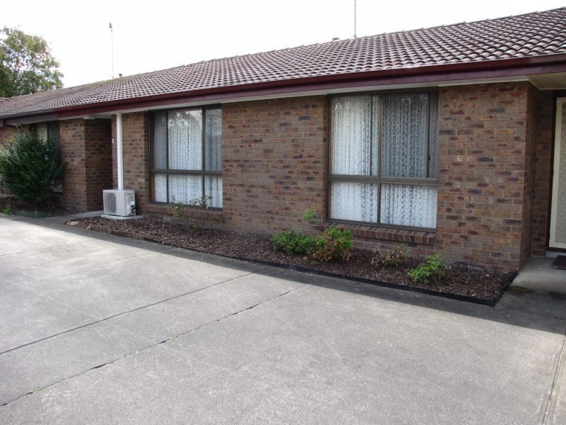 2/24 Gibson Street, Moe VIC 3825